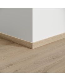 BERRYALLOC PLINTHE TRENDLINE 8V4 LILY OAK 12X60X2400MM