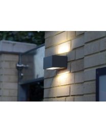 LUTEC GEMINI SQUARE SMALL BUITEN WANDLAMP LED UP & DOWN DONKERGRIJS